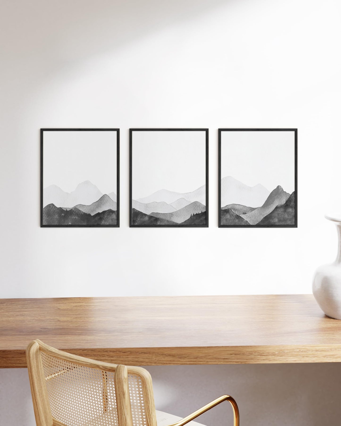 Black and White foggy mountains