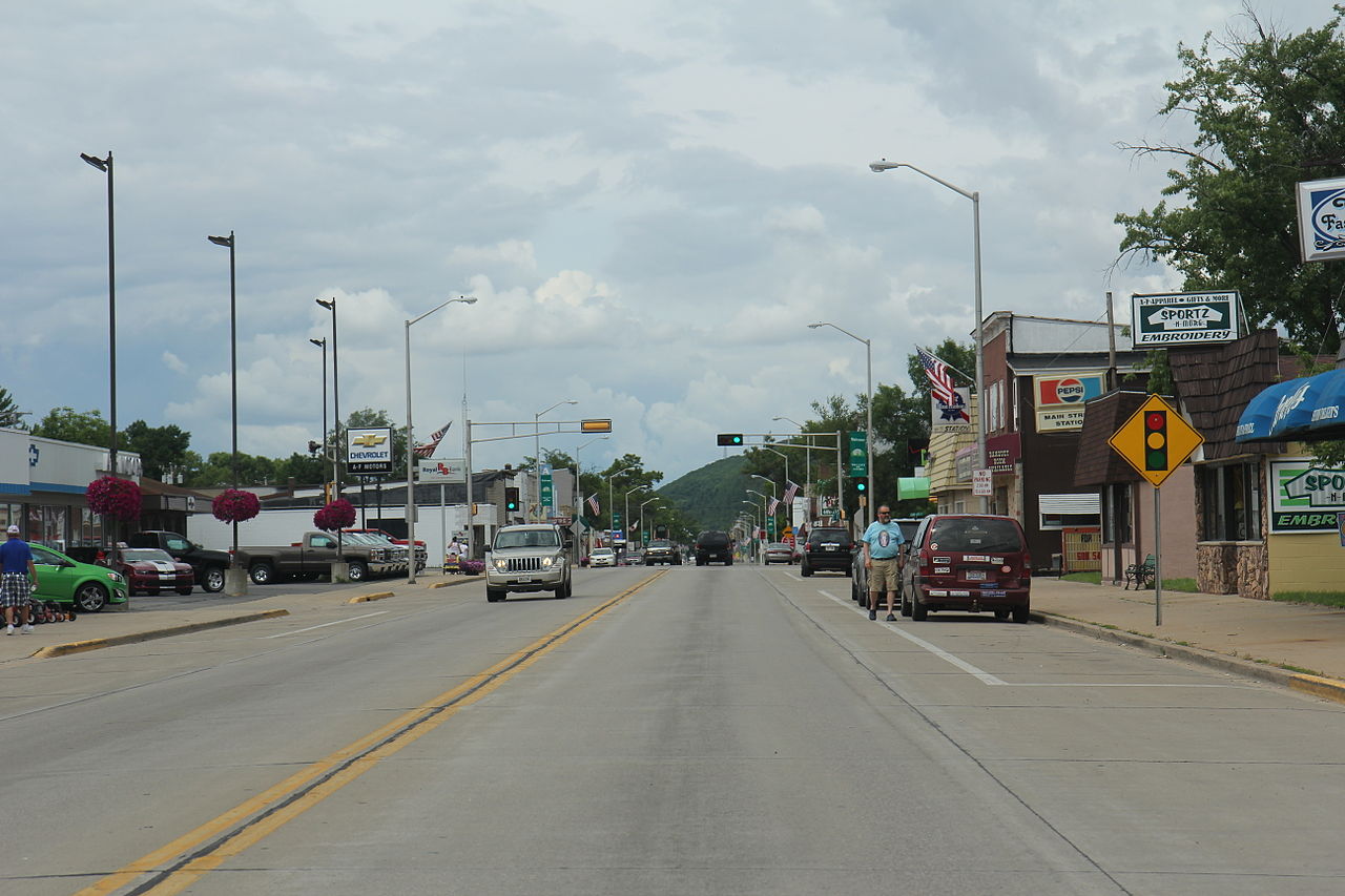 Haus and Hues in Adams, Wisconsin