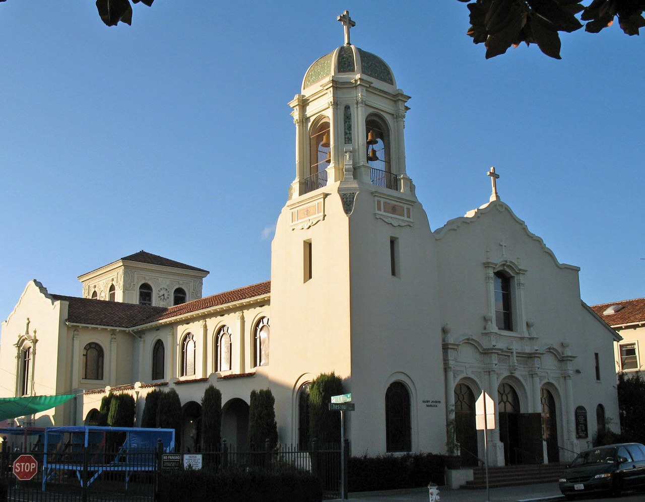 Haus and Hues in Alameda, California