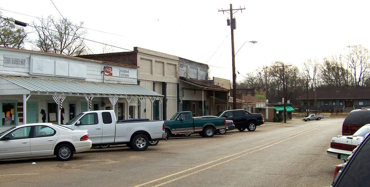 Haus and Hues in Terry, Mississippi