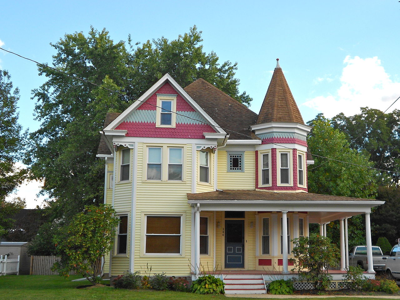 Haus and Hues in Townsend, Delaware