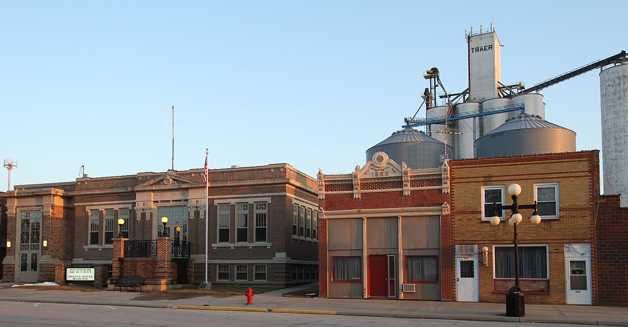 Haus and Hues in Traer, Iowa