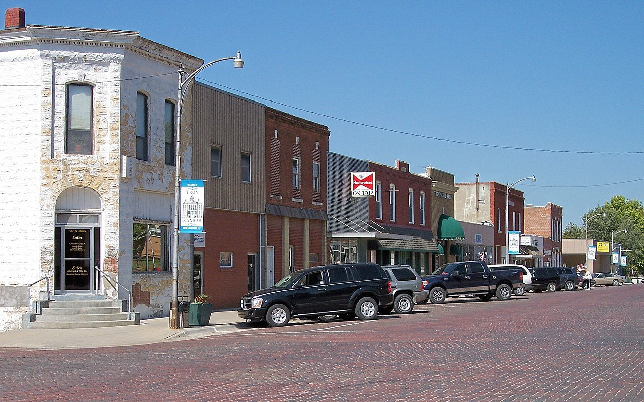 Haus and Hues in Troy, Kansas