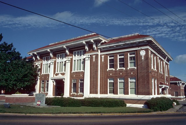 Haus and Hues in Tylertown, Mississippi