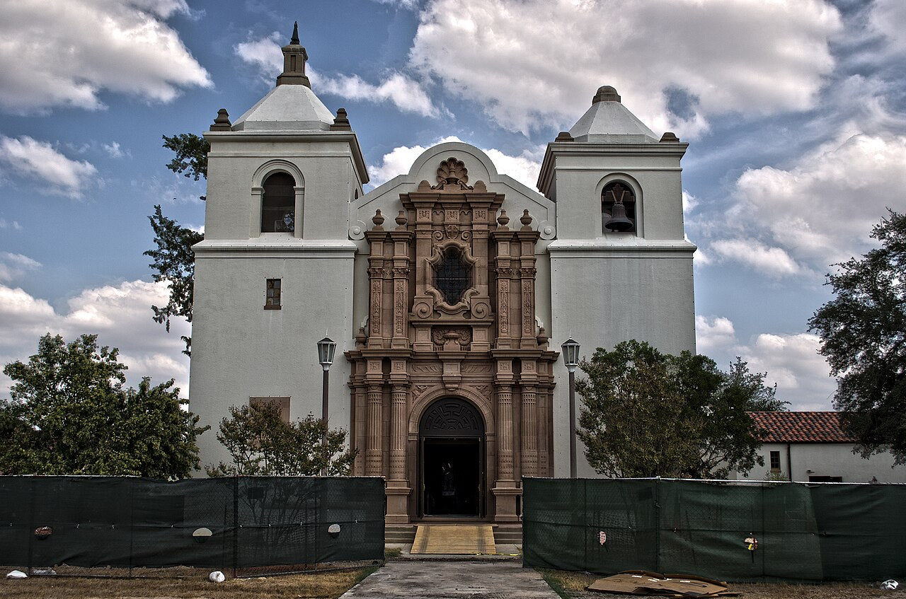 Haus and Hues in Universal City, Texas