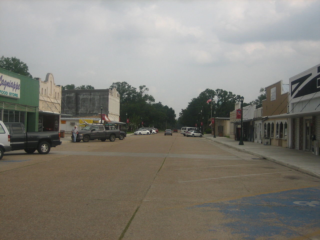 Haus and Hues in Vinton, Louisiana