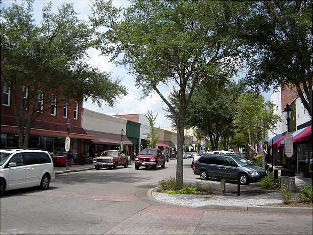 Haus and Hues in Walterboro, South Carolina