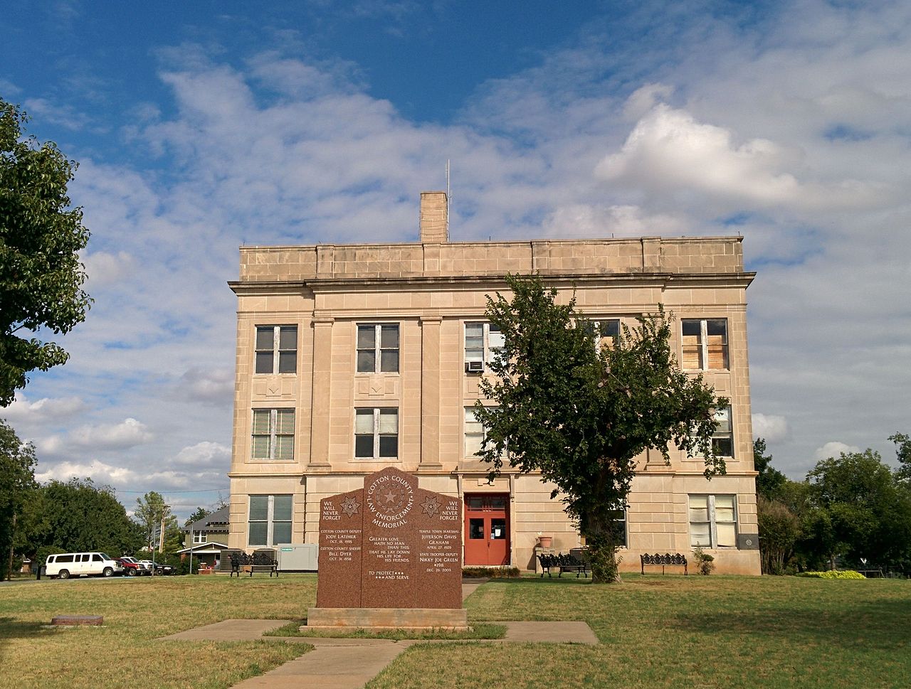 Haus and Hues in Walters, Oklahoma