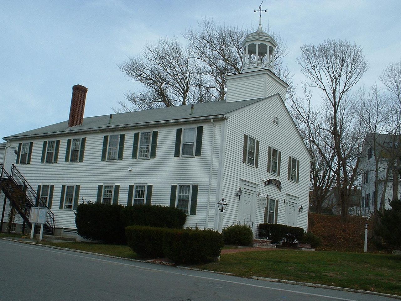 Haus and Hues in Wellfleet, Massachusetts