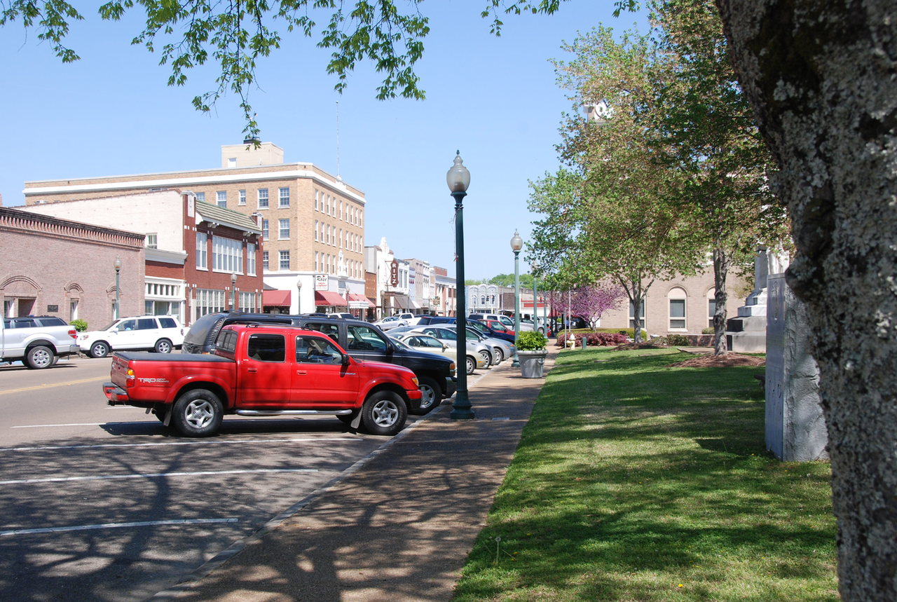 Haus and Hues in West Point, Mississippi