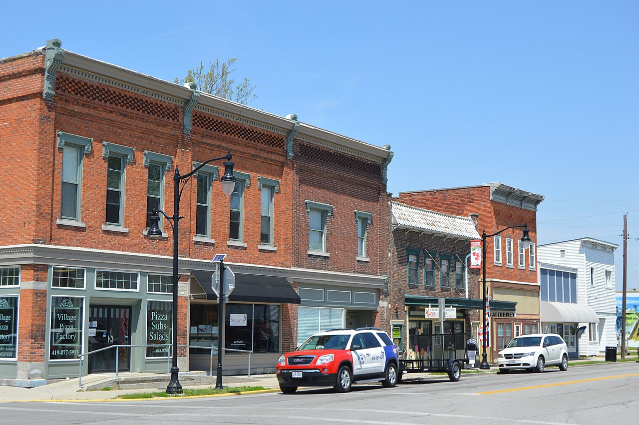 Haus and Hues in Whitehouse, Ohio