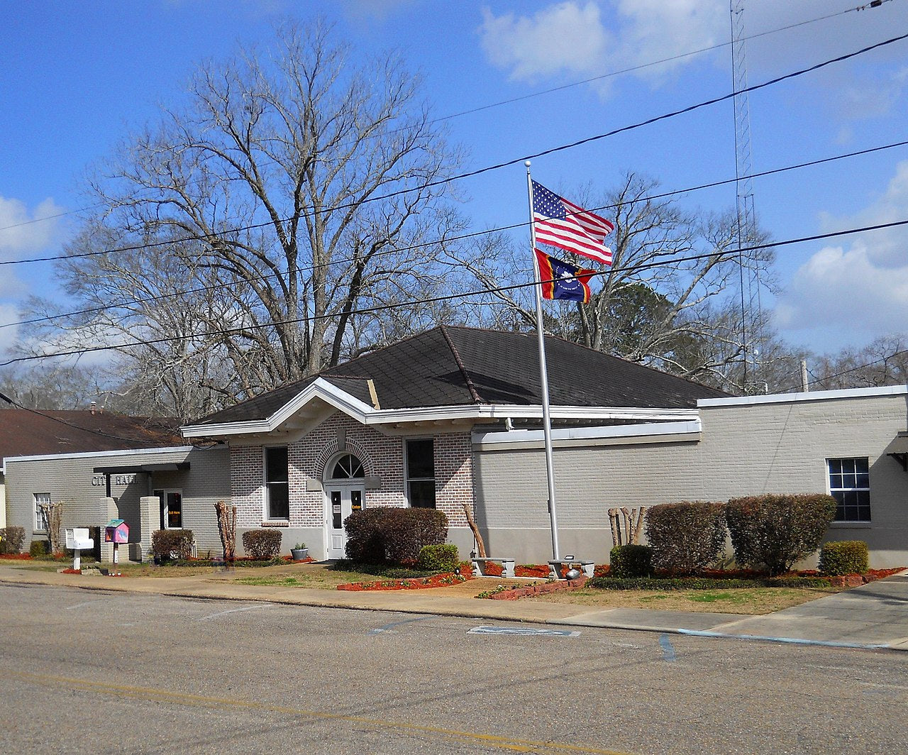 Haus and Hues in Wiggins, Mississippi