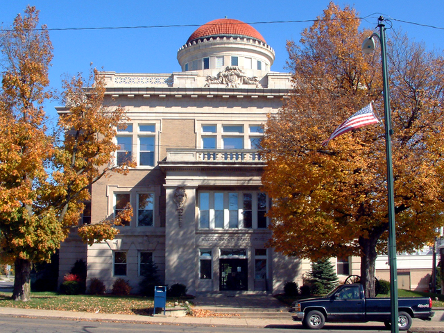 Haus and Hues in Williamsport, Indiana