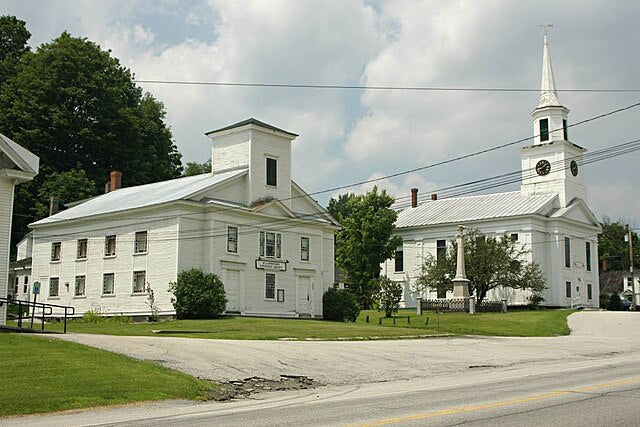 Haus and Hues in Williamstown, Vermont