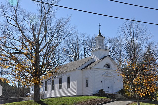 Haus and Hues in Wilmot, New Hampshire