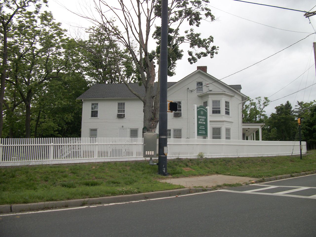 Haus and Hues in Yaphank, New York