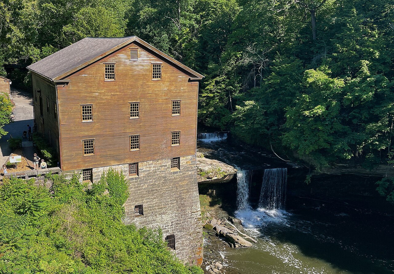 Haus and Hues in Youngstown, Ohio